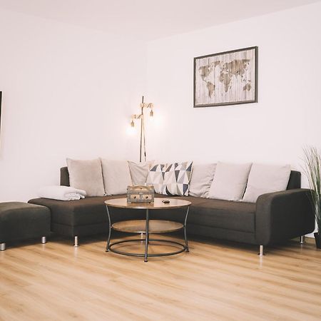 Tomsflat Braunschweig - 3 Rooms, Kitchen, Workspace, Highspeed Wifi, Washer & Dryer, Balcony Exterior foto